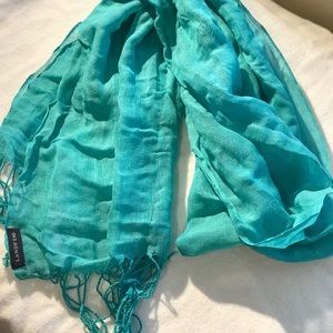 Lands’ End Turquoise Linen Scarf